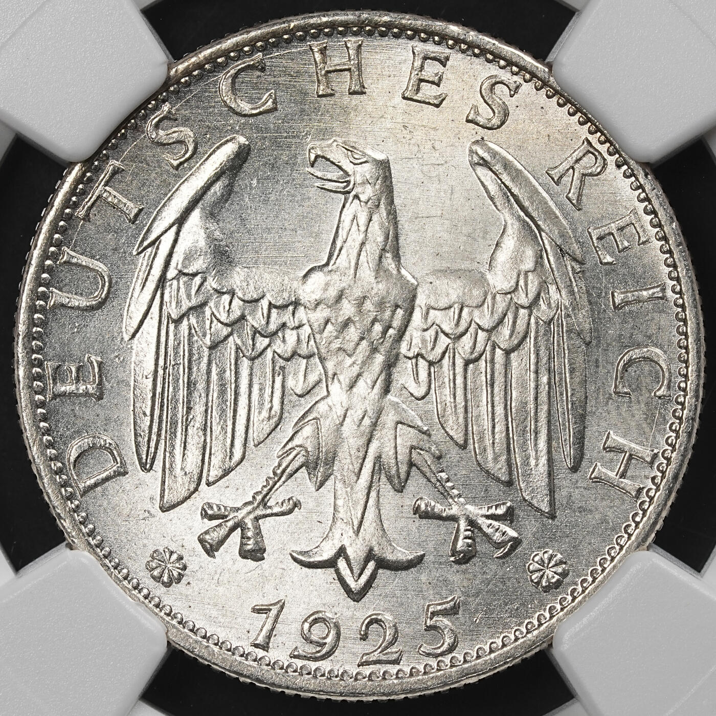 修遠堂世界钱币第九十七期 NGC MS64 1925年德国魏玛政府2马克银币 F厂铭 较少见年代厂铭