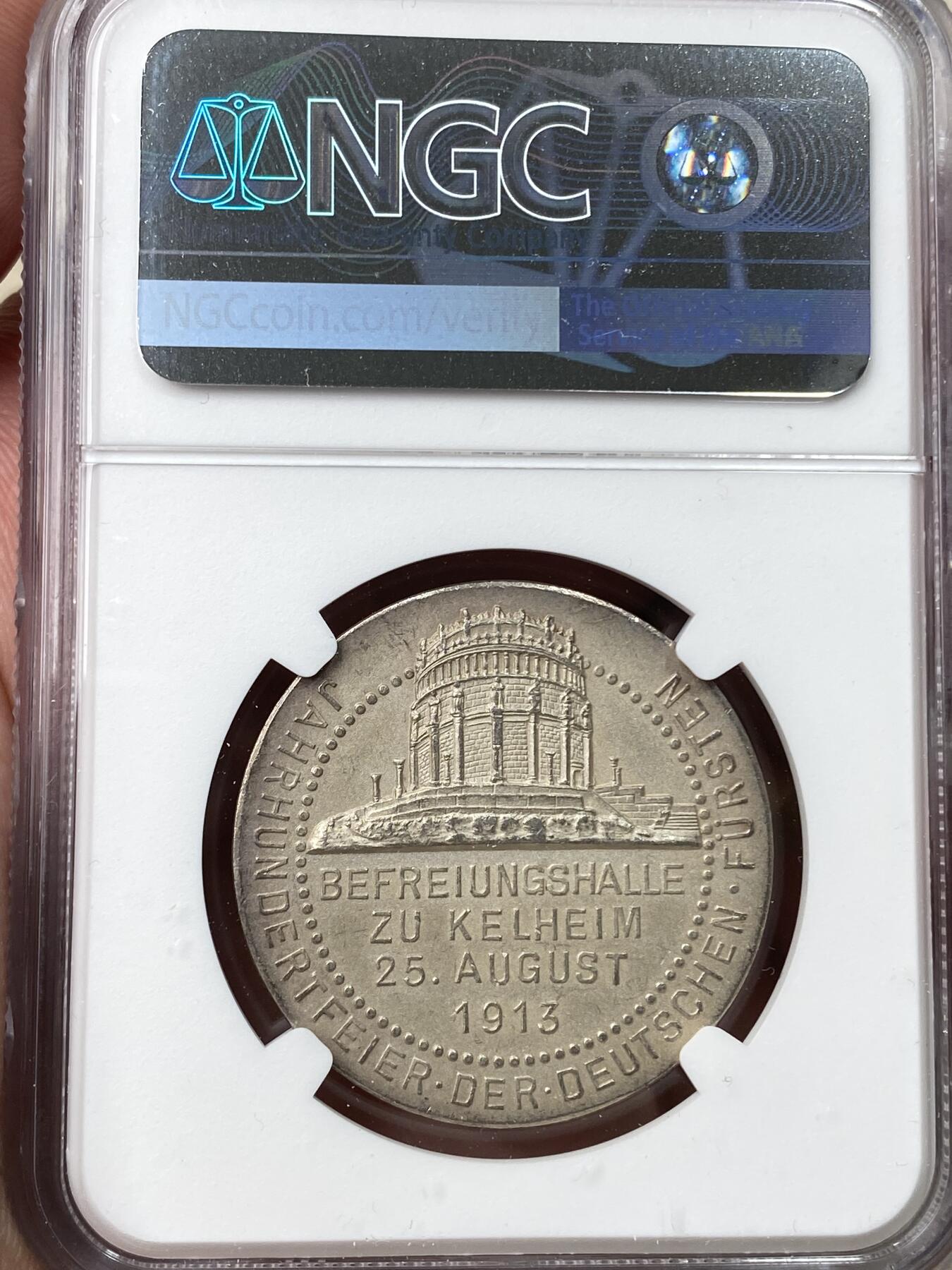 万国钱币拍卖第057期（万国冬季大拍） NGC MS61 1913年德国普鲁士威廉二世纪念凯尔海姆解放大厅纪念碑暨普鲁士帝国百年银章 罕见珍稀品种 凯尔海姆解放纪念碑还有一款路德维希一世 威廉二世更为稀少 NGC唯一冠军分