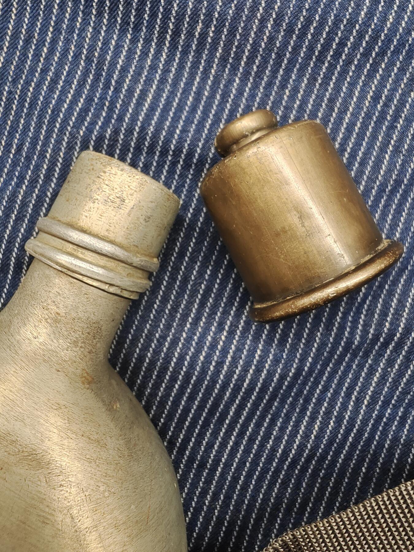 稀少 日海厚胎铝质单兵水壶 户外水壶 老铝水壶  带大阪制铝标“aluminium osak