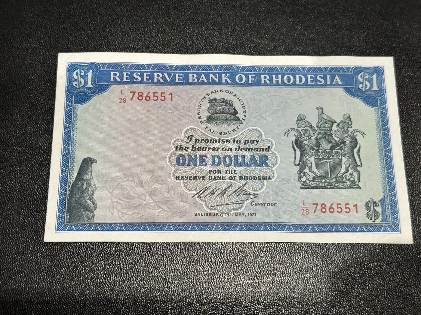 《外钞收藏家》第五百九十三期（精品场）（本平台长期征集拍品、欢迎藏友们联系合作）