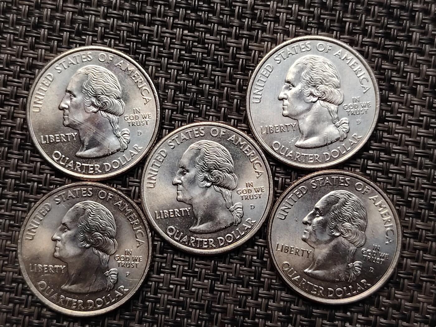 布加迪🐬～世界钱币(上海)🌾第 264 期 /  各国套币和散币 美国🇺🇸洲币 2002年 25分 5枚 原卷拆出未流通品相