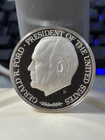第184期拍卖 - 1974年美国总统杰拉尔德·福特纪念银章，925银，32.24克银价413