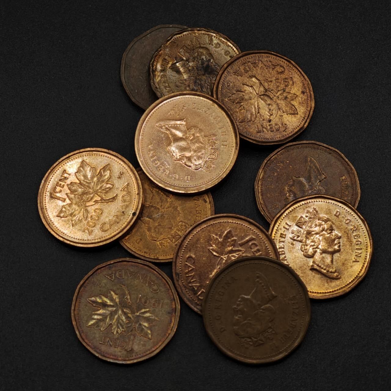 【淘币小摊】实时拍第八百二十五拍   散币场   满百包邮可预留二周 每周一统一发货   加拿大一分11枚