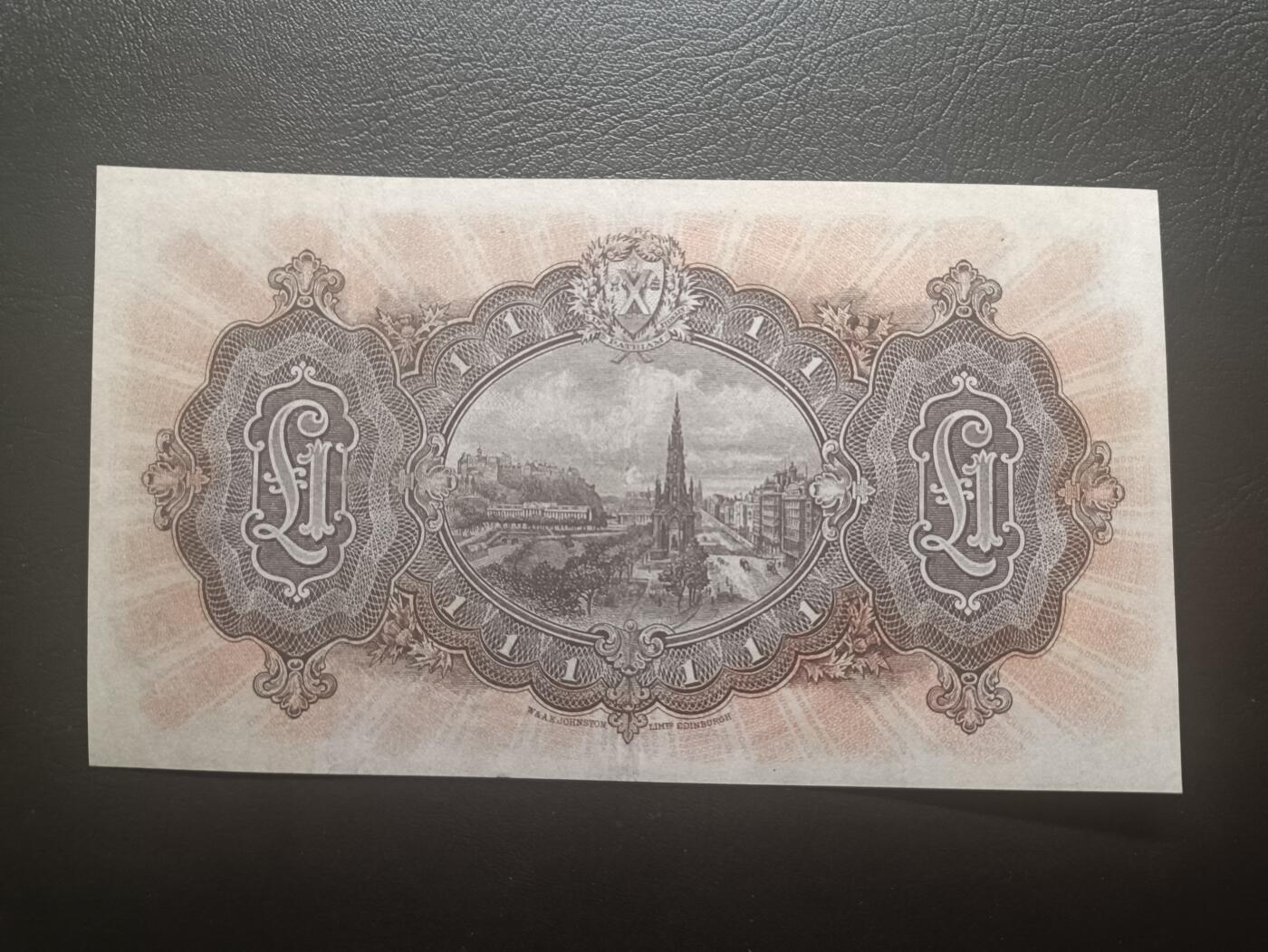2025十二月第三期，总208期 苏格兰国家银行1940年1镑AUNC，爱丁堡和格拉斯哥的分行，稀有二战期间品种