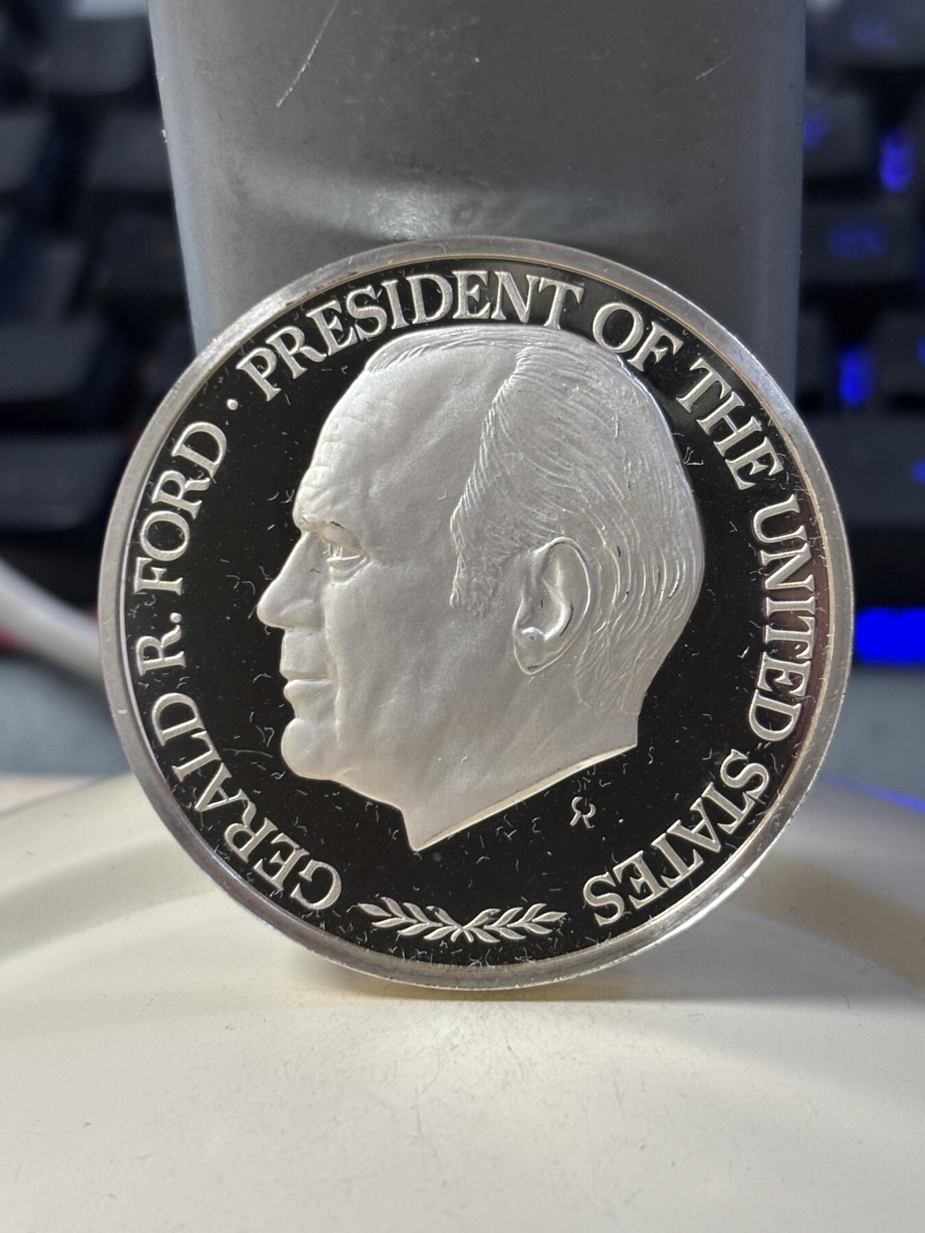 第184期拍卖 1974年美国总统杰拉尔德·福特纪念银章，925银，32.24克银价413