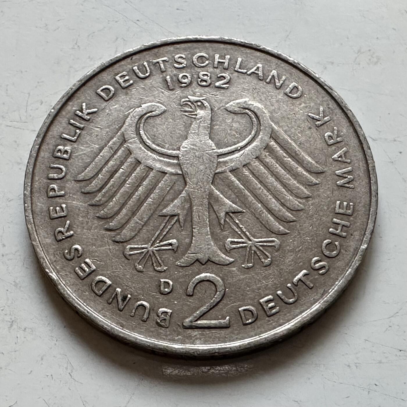 🌹外币初藏🌹🐯2025年第140场  每周二四六晚8️⃣点 接代拍 德国1982年D版 2马克 豪斯