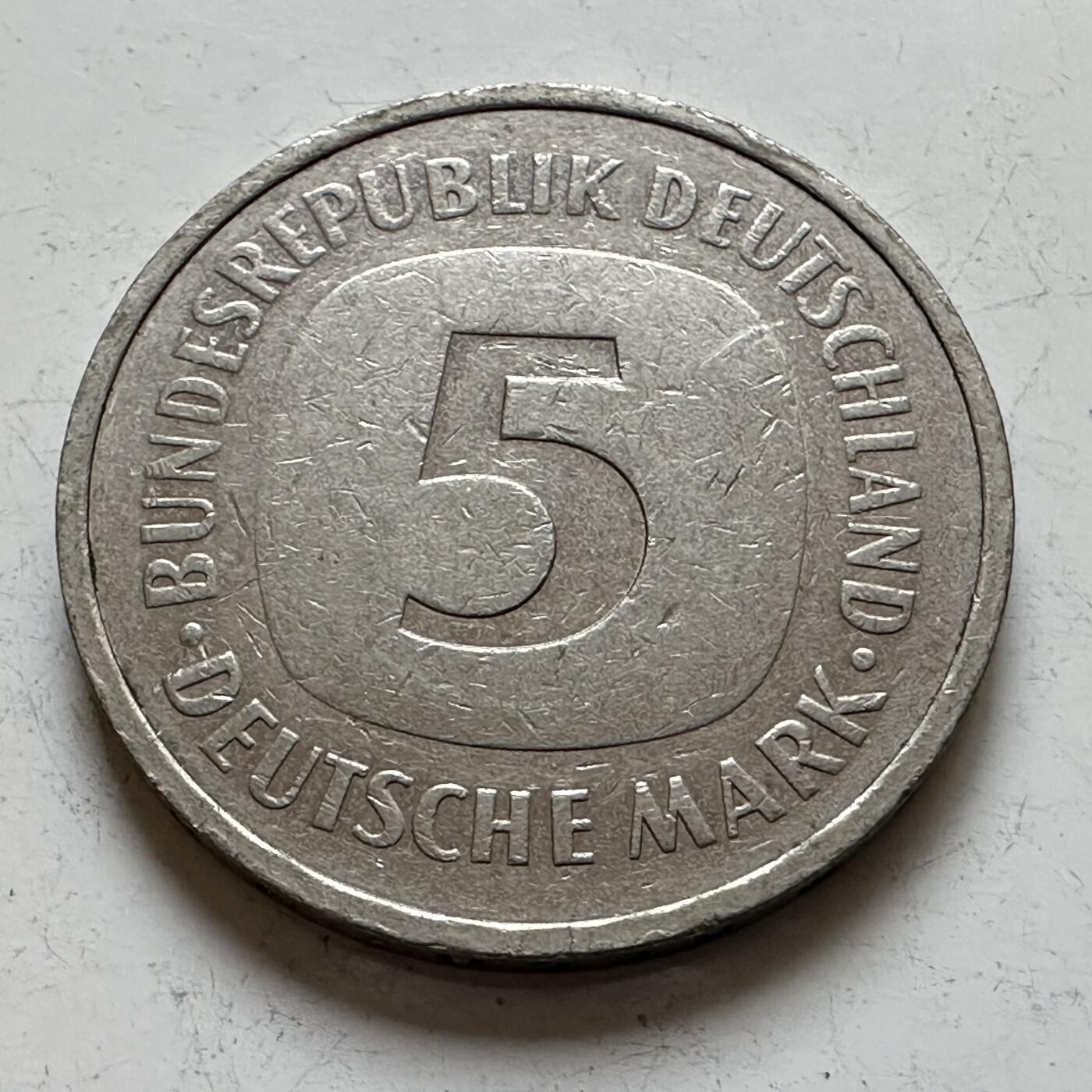 🌹外币初藏🌹🐯2025年第140场  每周二四六晚8️⃣点 接代拍 德国1985年J版5马克