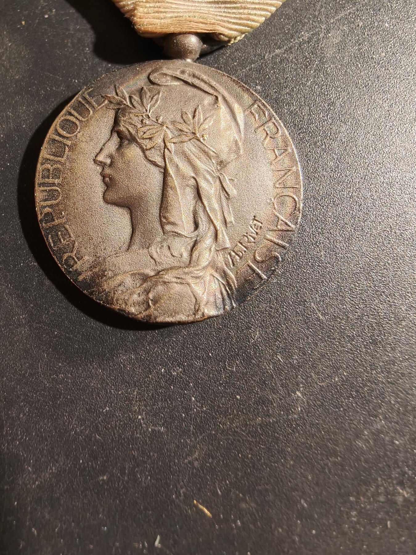 老王徽章第169期 法国中央音乐协会奖章     大师里维特版本