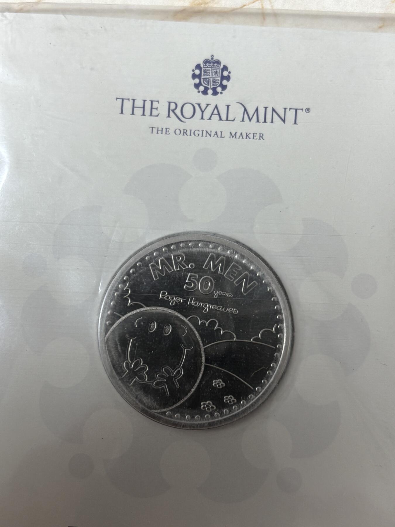 第185期拍卖 卡装英国2021年笑脸5英镑铜镍合金纪念币