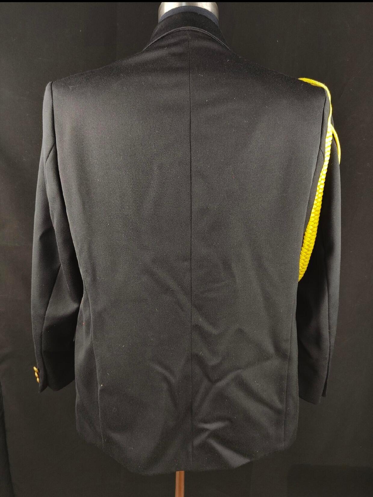 0元起拍勋章 第318期 咸鱼国勋章拍卖专场 12月14日（周日）下午6：00开始 保加利亚海军将官礼服上衣 胸围112 肩宽50 衣长83 袖长64