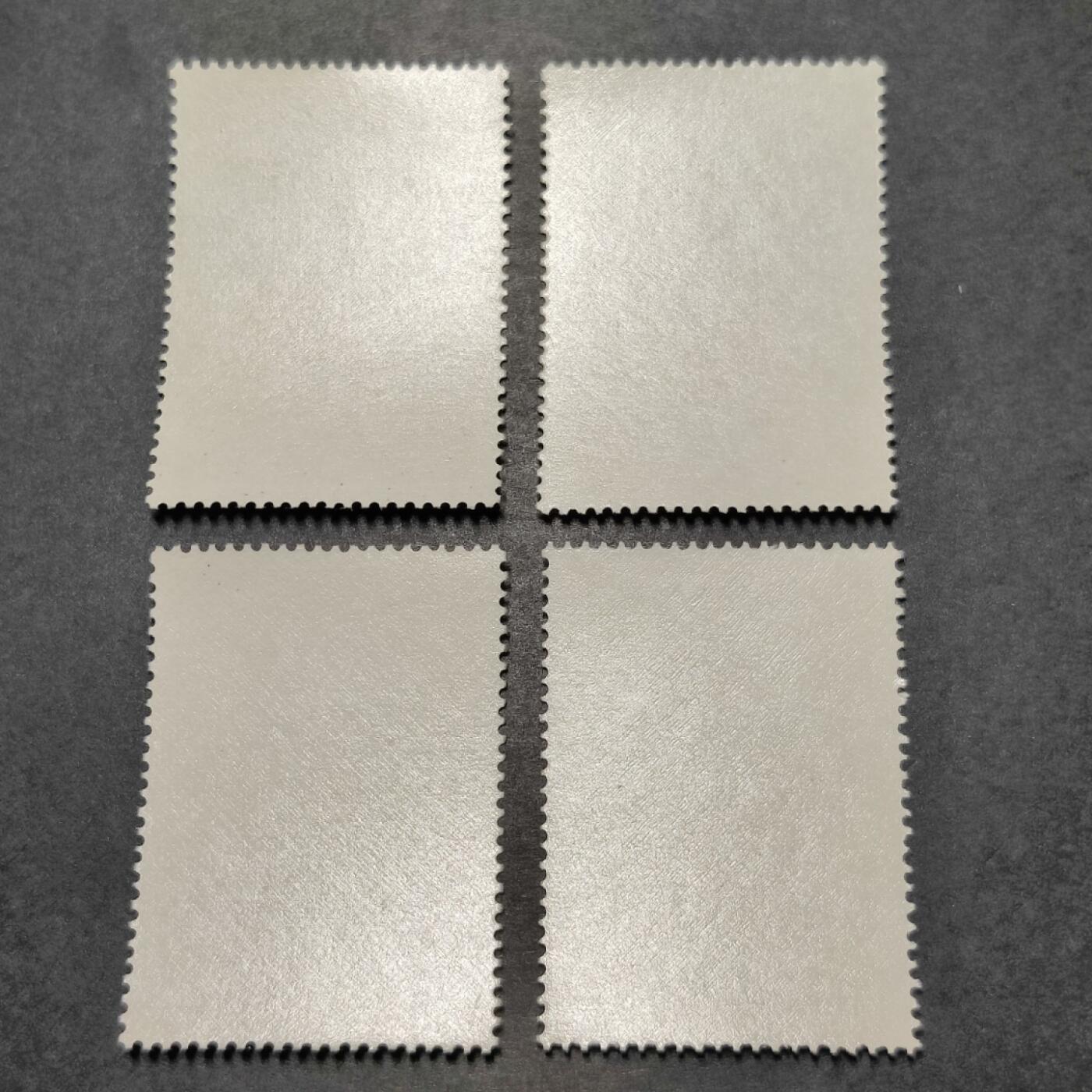 洪涛臻品批发群 精选邮票限时拍卖第1193期  1969年 专61 花卉(三) 4全新 原胶润亮 面艳背白全品!（1枚面有原始轻磨）