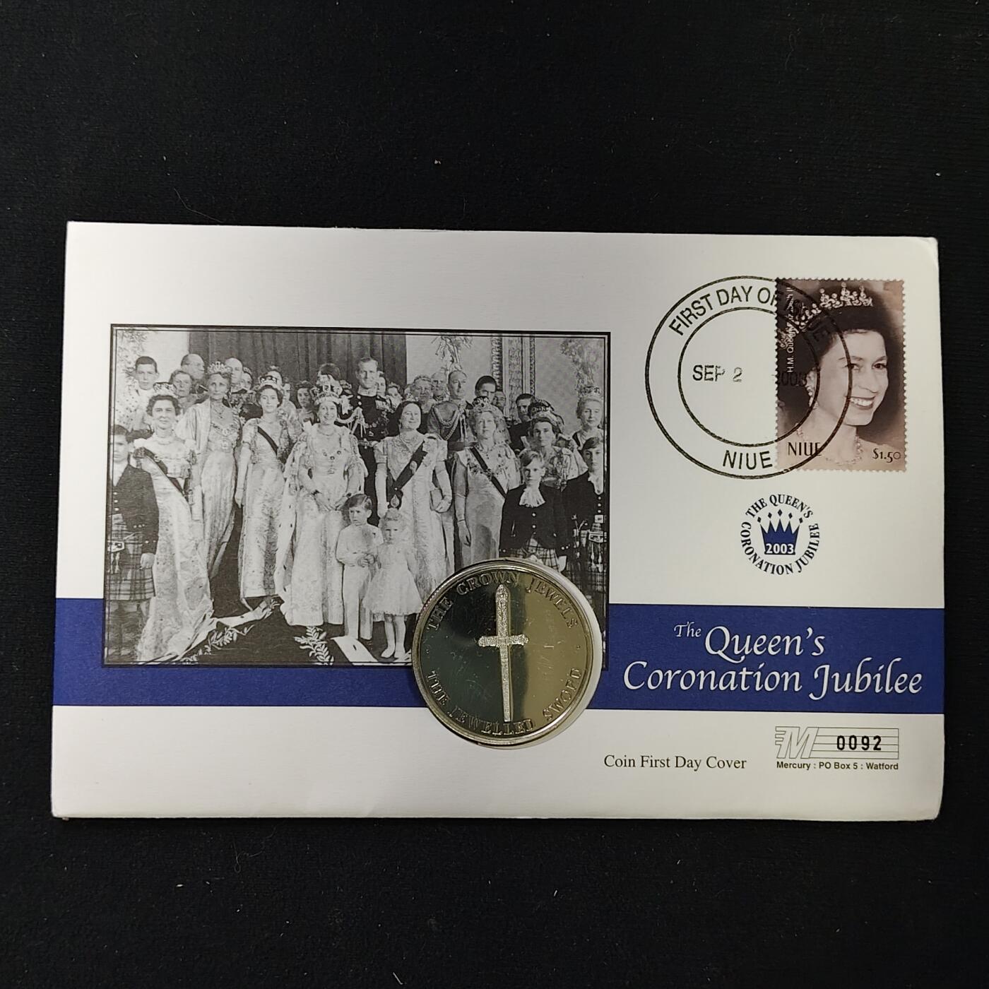 【全场包邮】纯粹捡漏拍485场（免费代拍第22场） 【邮币封】特克斯和凯克斯群岛2004年5克朗女王加冕五十周年克朗型纪念币邮币封