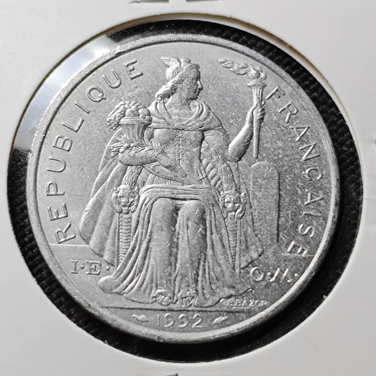 KK钱币收藏小铺 第378期  2月预留时间 周末发货  1992法属新喀里多尼亚5法郎