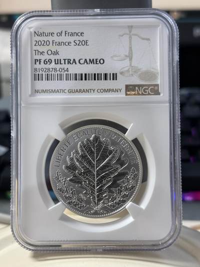 第184期拍卖 - 法国2020年自然法兰西橡树20欧精制纪念银币NGC-PF69原盒证书，900银，18克，发行10000枚
