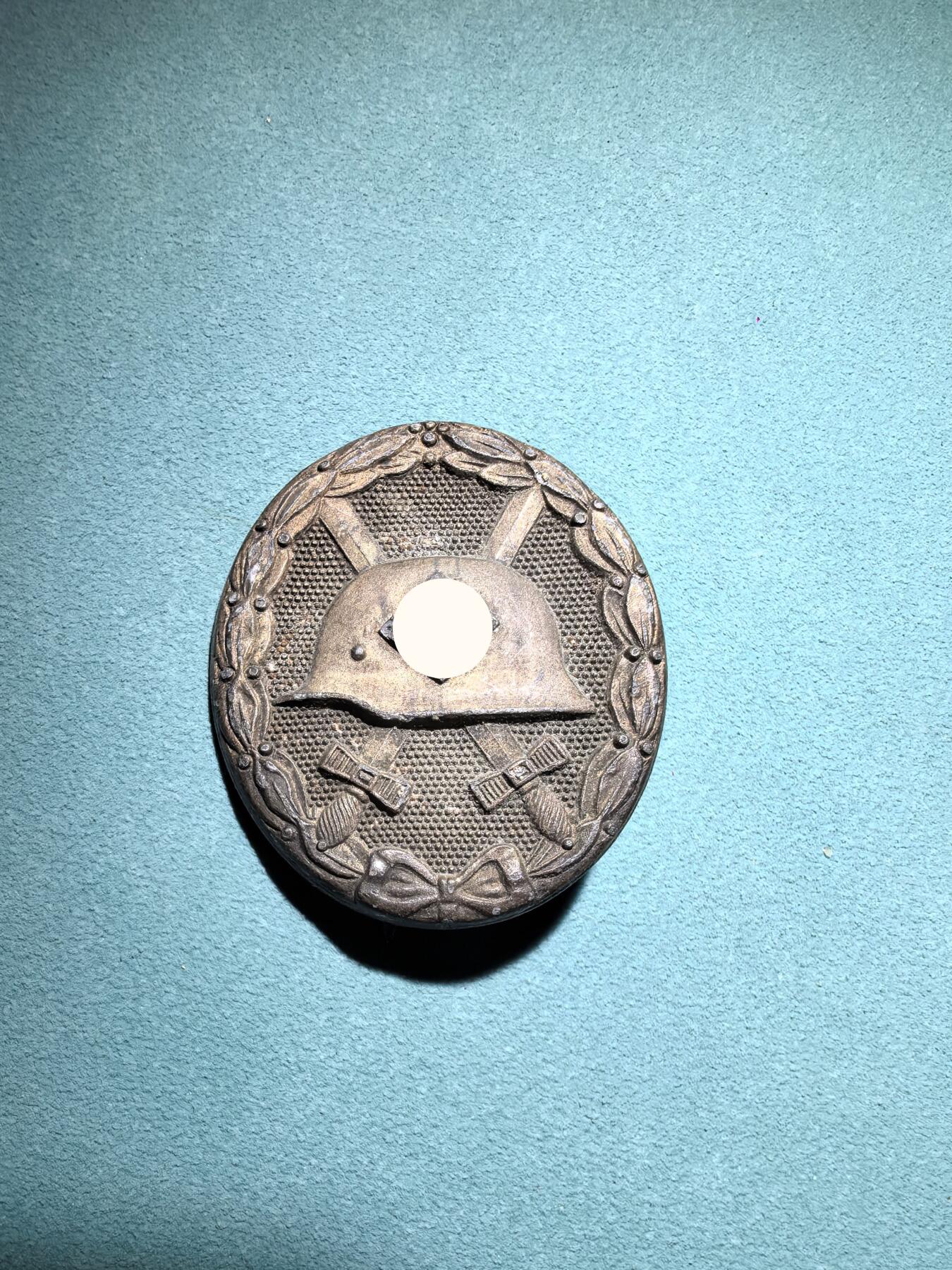 盛世勋华——号角文化勋章邮票专场拍卖第293期 德国（1939）银级战伤奖章 带65厂厂标（Klein & Quenzer A.G.）