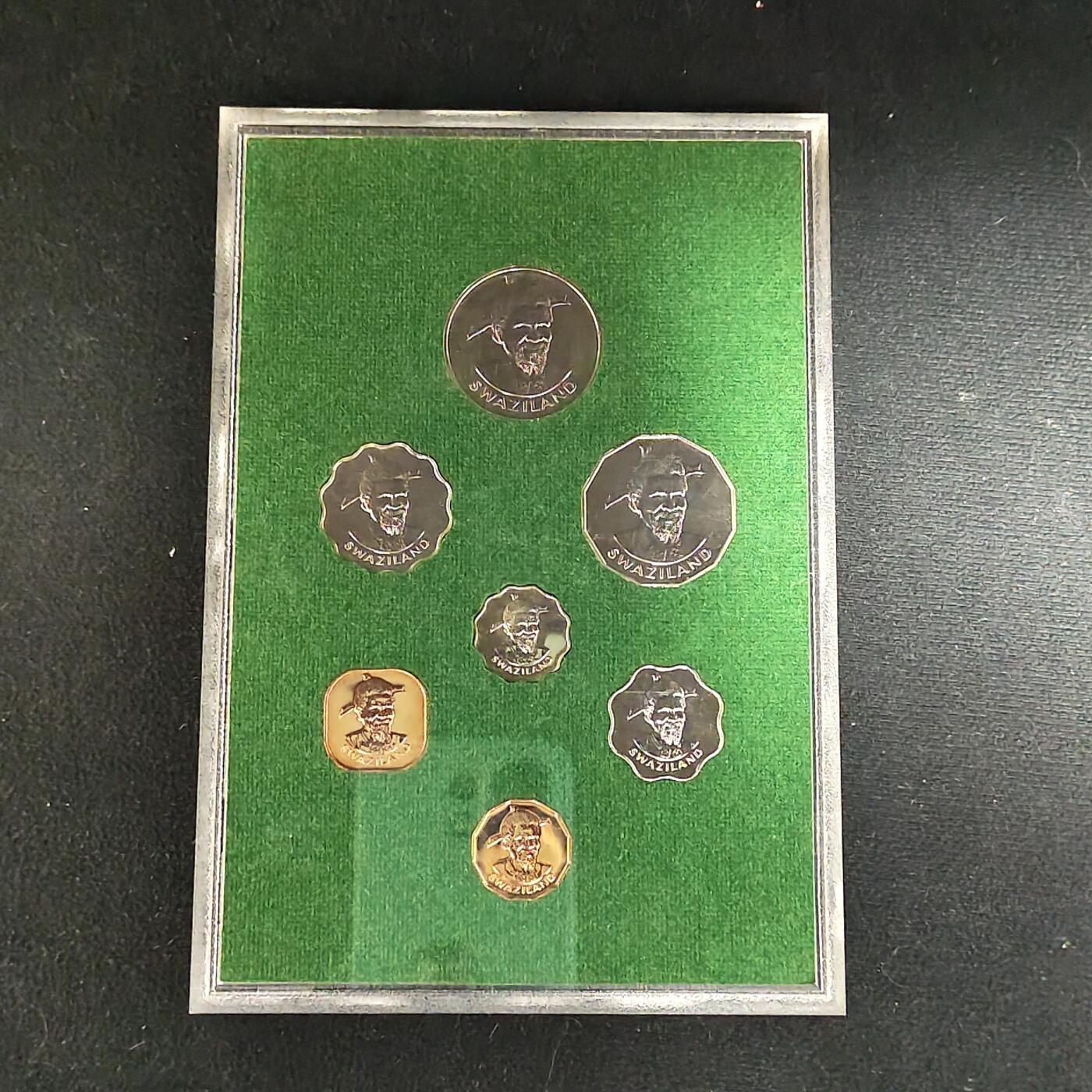 【全场包邮】纯粹捡漏拍485场（免费代拍第22场） 斯威士兰1974年官方发行皇家厂经典信封装精制套币-PS2