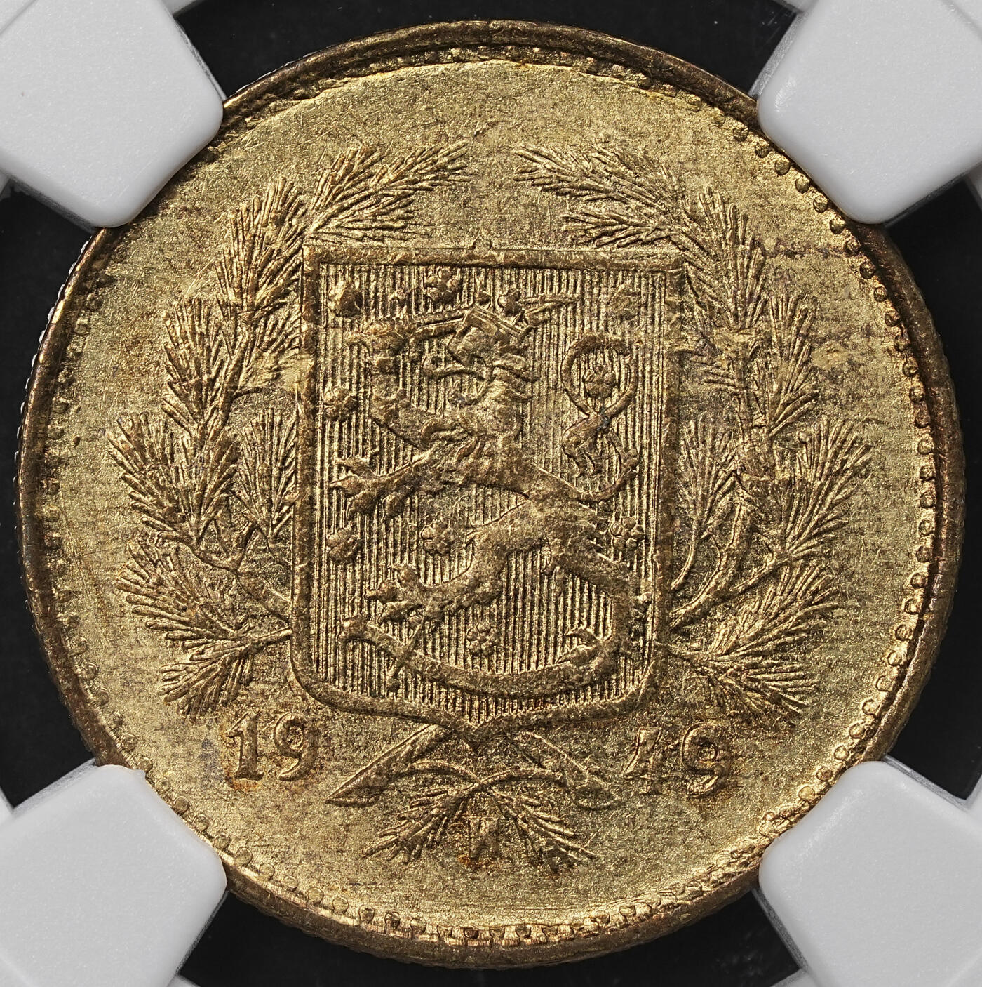 修遠堂世界钱币第九十七期 NGC评级 芬兰5马克两枚