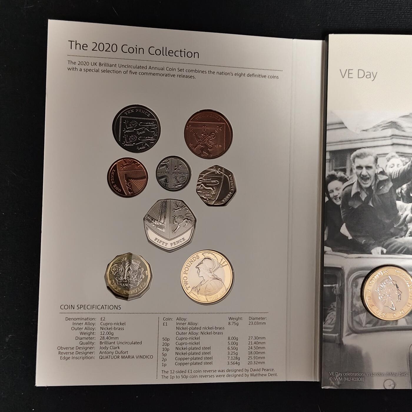 【全场包邮】纯粹捡漏拍485场（免费代拍第22场） 英国2020年官方封装套币-含盾徽版套币+5镑乔治三世逝世200周年+2镑欧洲胜利日75周年+2镑阿加莎·克里斯蒂女士第一部小说100周年+2镑五月花号400周年+50便士东京奥运会英国代表队5枚纪念币