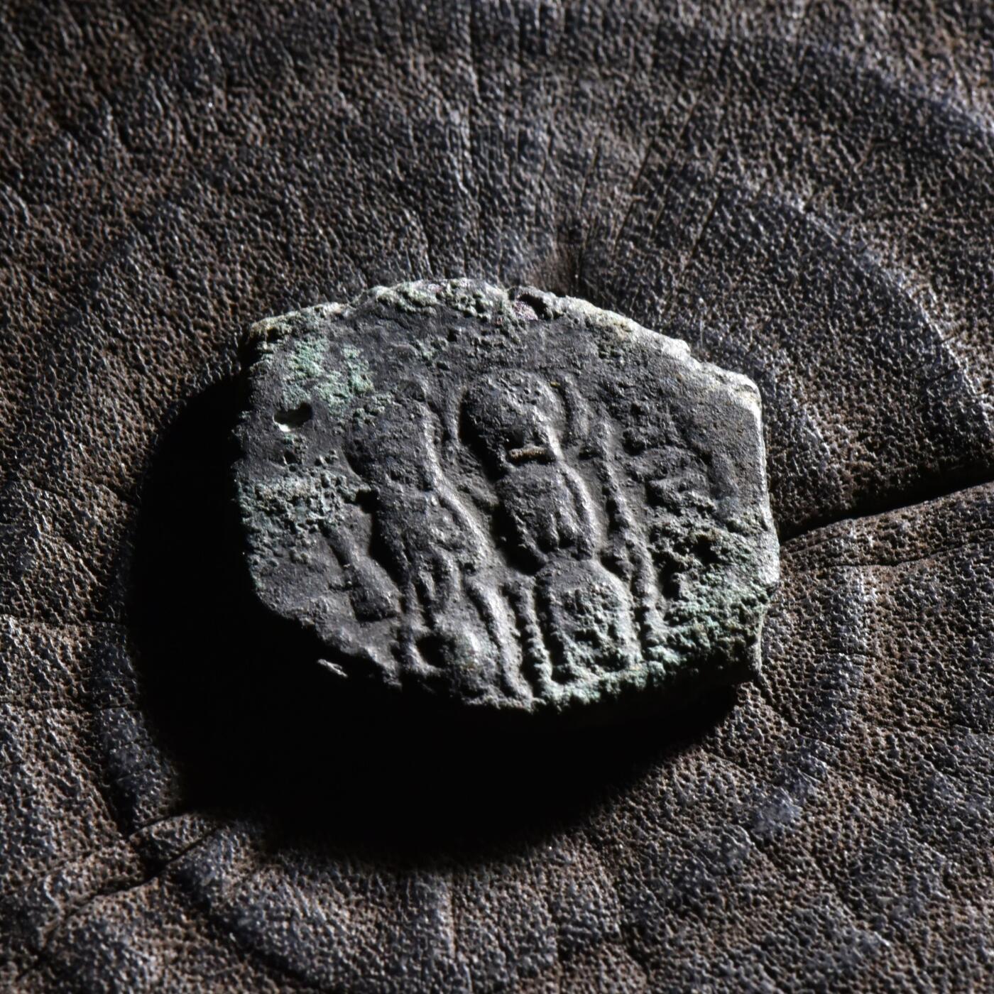 【良泉】【元旦直播场】1月1日晚19.30点开拍！208组西方古代钱币、日本朝鲜花钱 公元571年 【拜占庭】十字标，查士丁二世和皇后索菲亚（在位第7年）20努米，铜币，5.43克