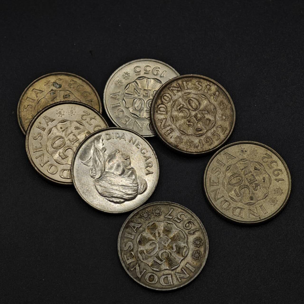 【淘币小摊】实时拍第八百二十五拍   散币场   满百包邮可预留二周 每周一统一发货   印尼50分7枚