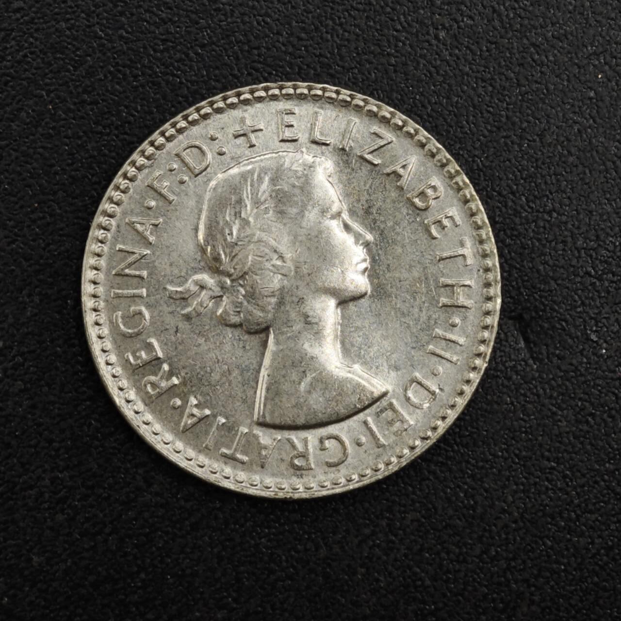 【淘币小摊】实时拍第八百二十五拍   散币场   满百包邮可预留二周 每周一统一发货   澳大利亚1964年伊丽莎白二世3便士银币