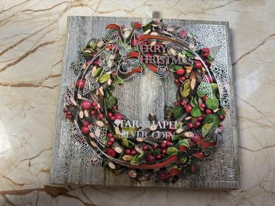 第185期拍卖 - 卡册澳大利亚2016年圣诞快乐1盎司七角形纪念彩色银币，9999银，发行3000枚，有氧化