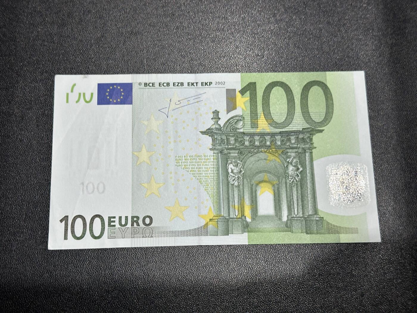 《外钞收藏家》第五百九十三期（精品场）（本平台长期征集拍品、欢迎藏友们联系合作） 二签奥地利版100欧元 AU品相