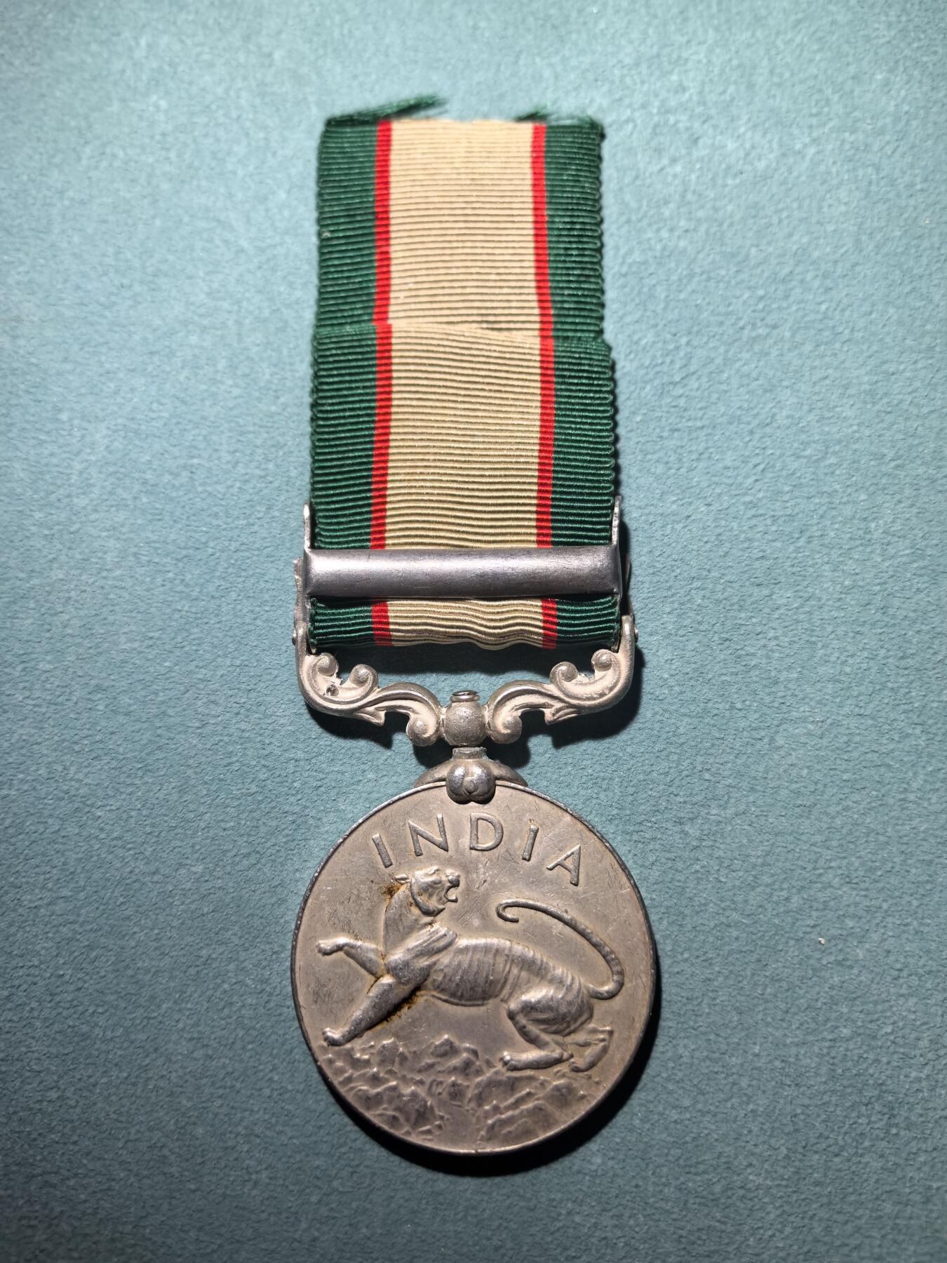 盛世勋华——号角文化勋章邮票专场拍卖第293期 英国乔治六世版印度服役奖章 银制 带刻名 带西北前线1937-39 勋条 授予这一时间在英属印度服役的军人