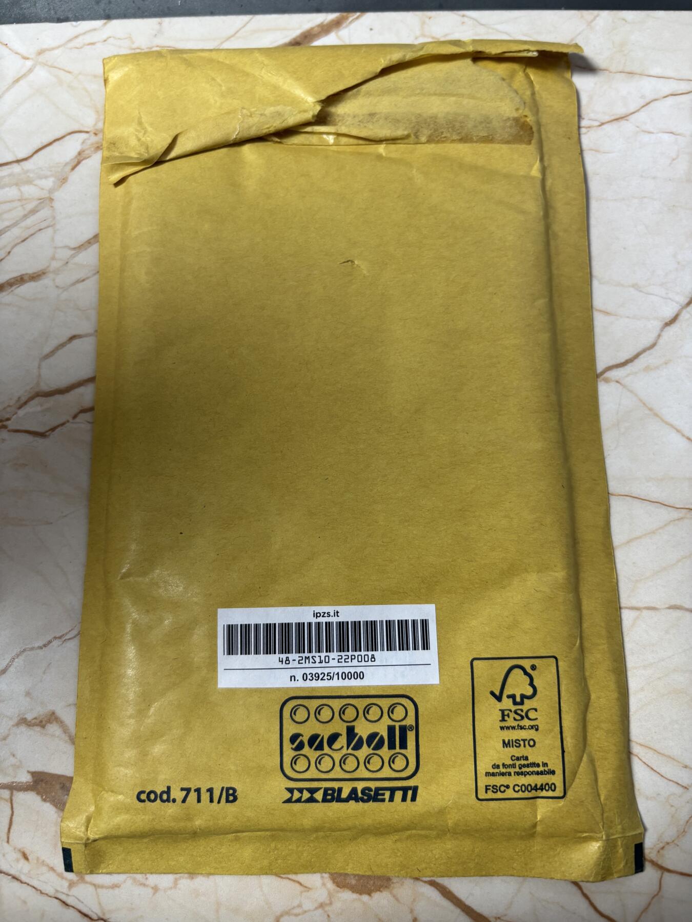 第185期拍卖 卡装意大利2022年动物园系列夜光捷豹精制纪念币