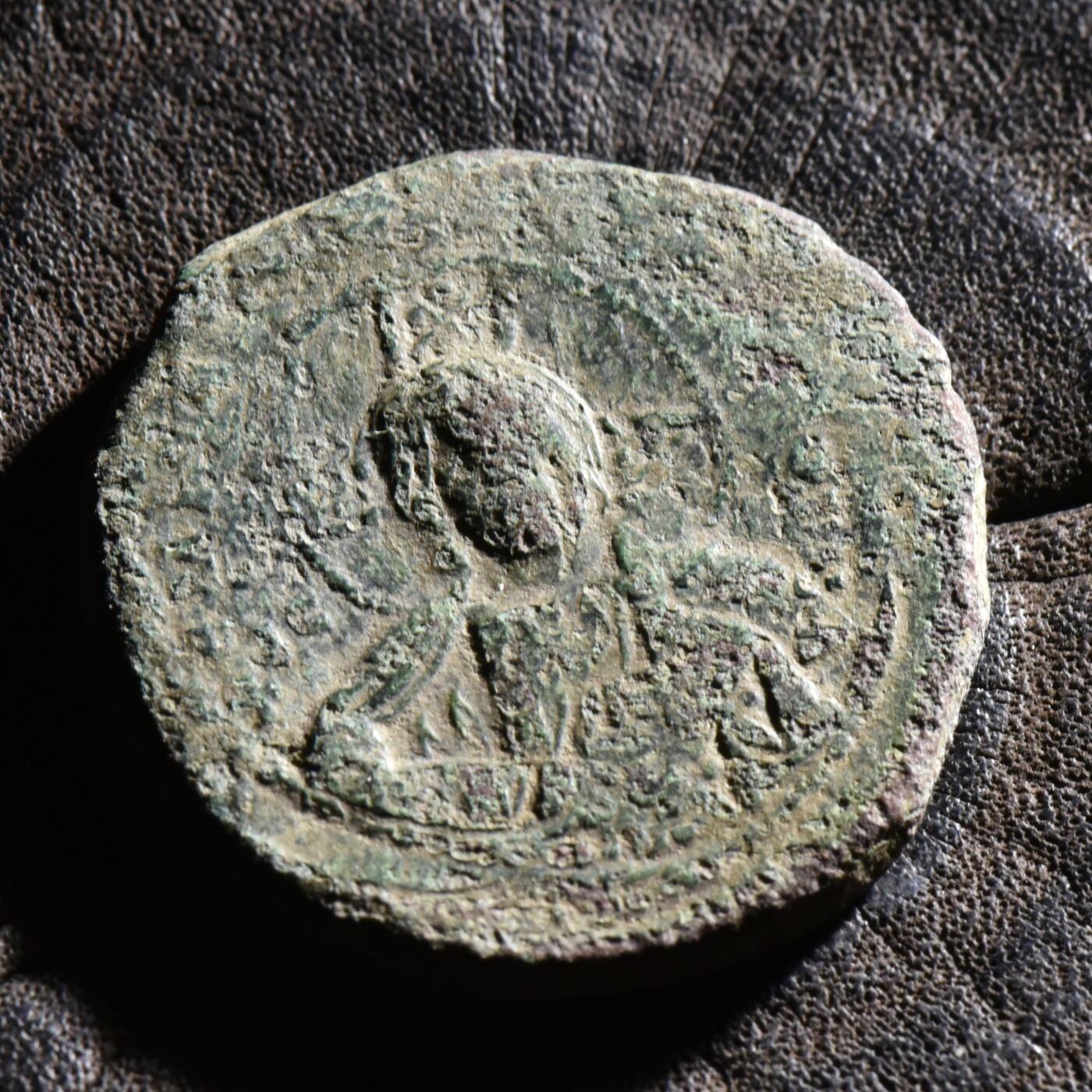 【良泉】【元旦直播场】1月1日晚19.30点开拍！208组西方古代钱币、日本朝鲜花钱 10.88克，公元976-1025年【拜占庭】 巴西尔二世和君士坦丁八世共治时期，A类无名富力，大铜币