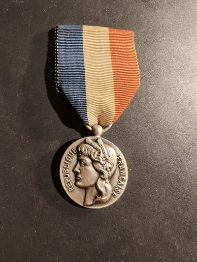 老王徽章第169期 - 法国银级消防员协会奖章