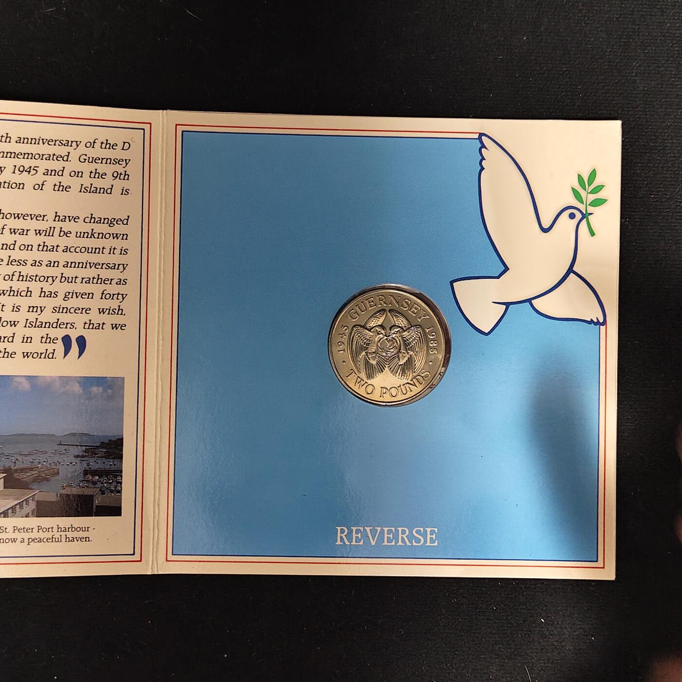 【全场包邮】纯粹捡漏拍485场（免费代拍第22场） 根西1985年2镑解放40周年官方卡装克朗型纪念币