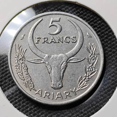 KK钱币收藏小铺 第378期  2月预留时间 周末发货 -  1972马达加斯加2法郎