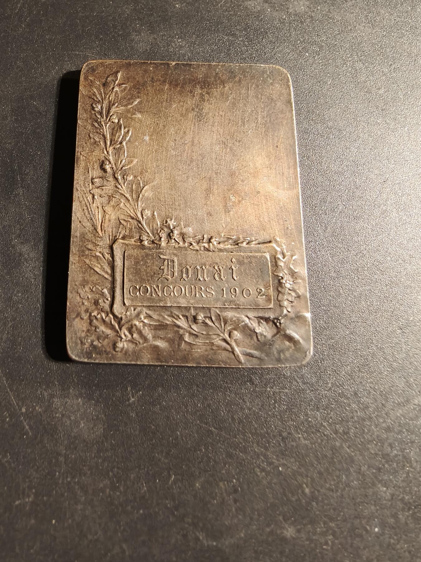 老王徽章第169期   法国玛丽安娜方形镀银大铜章 大师Rusmuny作品 公鸡头玛丽安娜 尺寸34×45mm. 重量31.7g