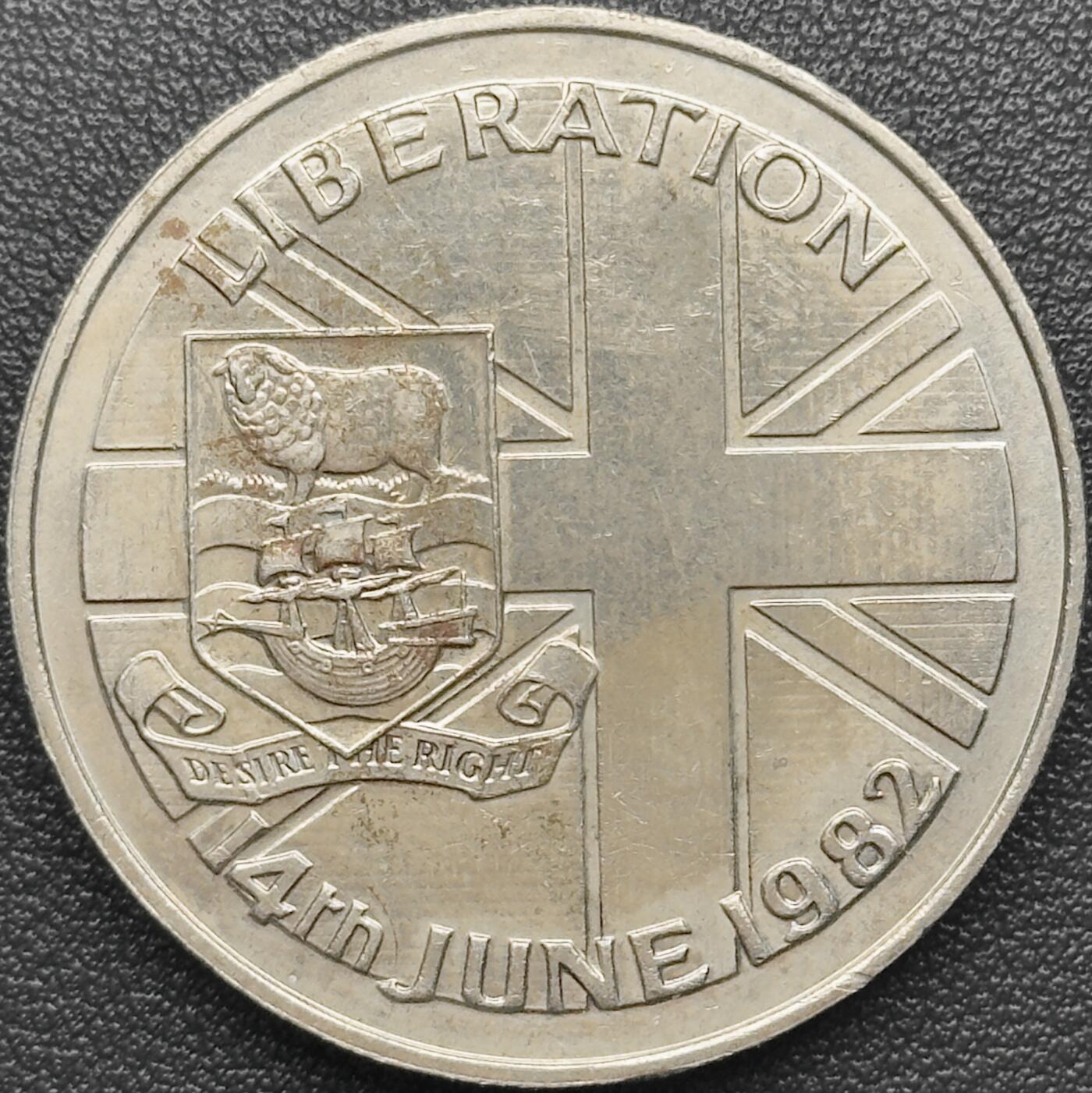 ＜小葵钱铺＞第67期·克朗币·银币场·满200包邮，不寄存·12月15日发货 福克兰群岛1982年战争解放50便士克朗型纪念币