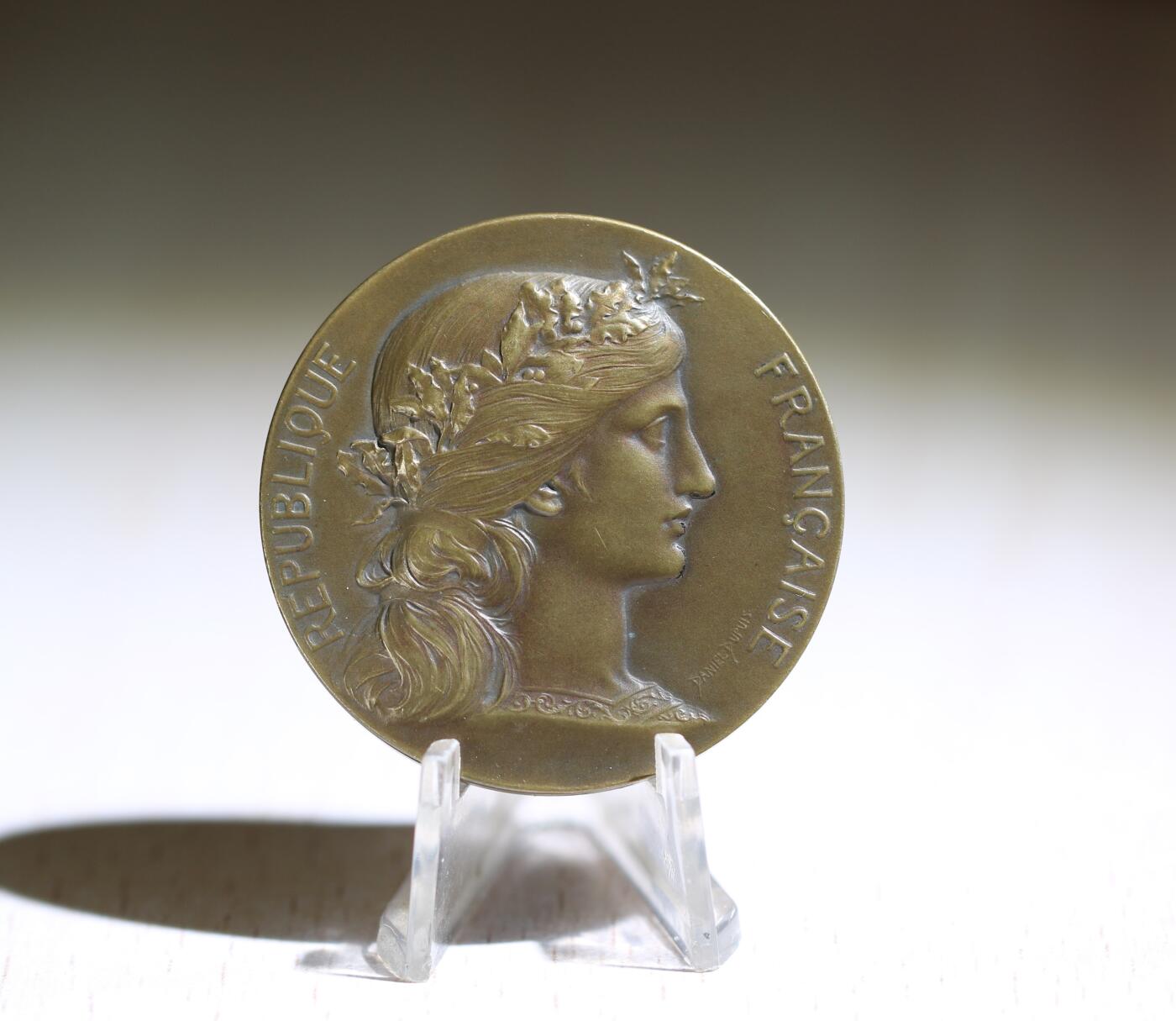 大猫徽章拍卖 第284期 法国玛丽安娜铜章一组4枚，大中小、铜镀银全尺寸。