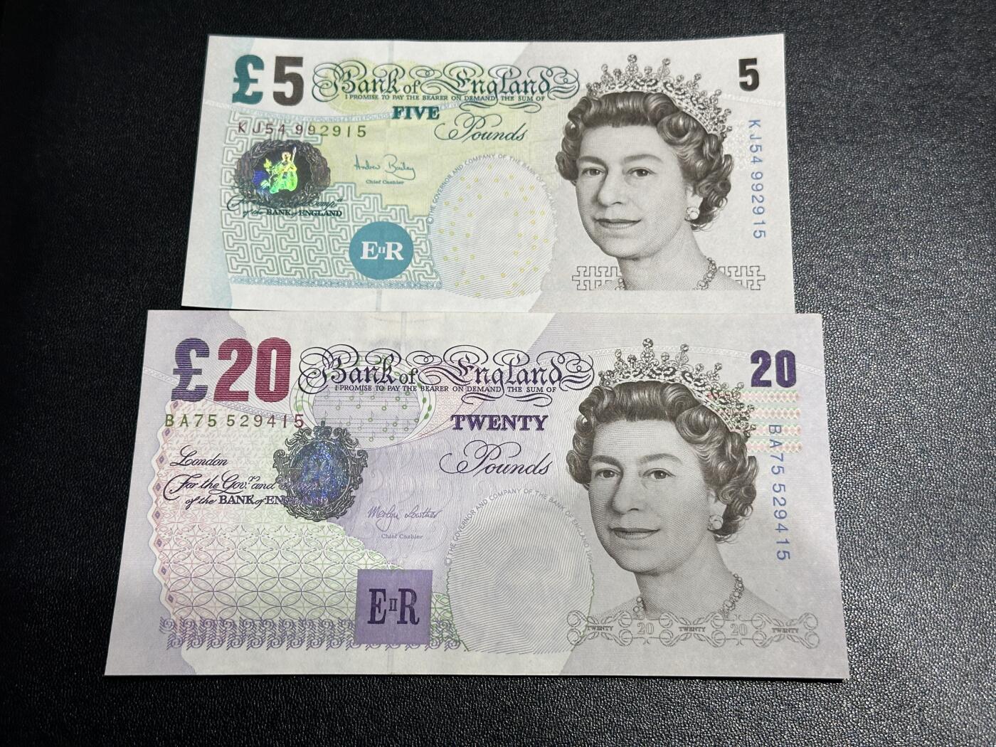 《外钞收藏家》第五百九十三期（精品场）（本平台长期征集拍品、欢迎藏友们联系合作） 英国E序列再版5 全新轻微潮和20镑UNC-