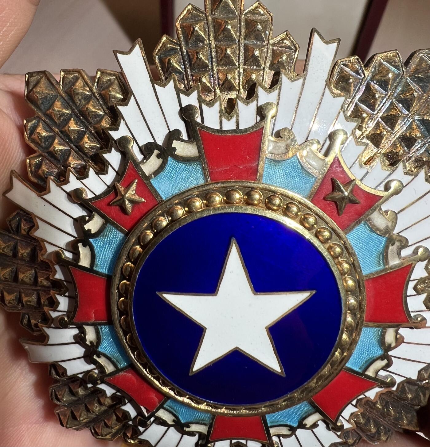 大猫徽章拍卖 第284期 国民政府 景星勋章 大绶