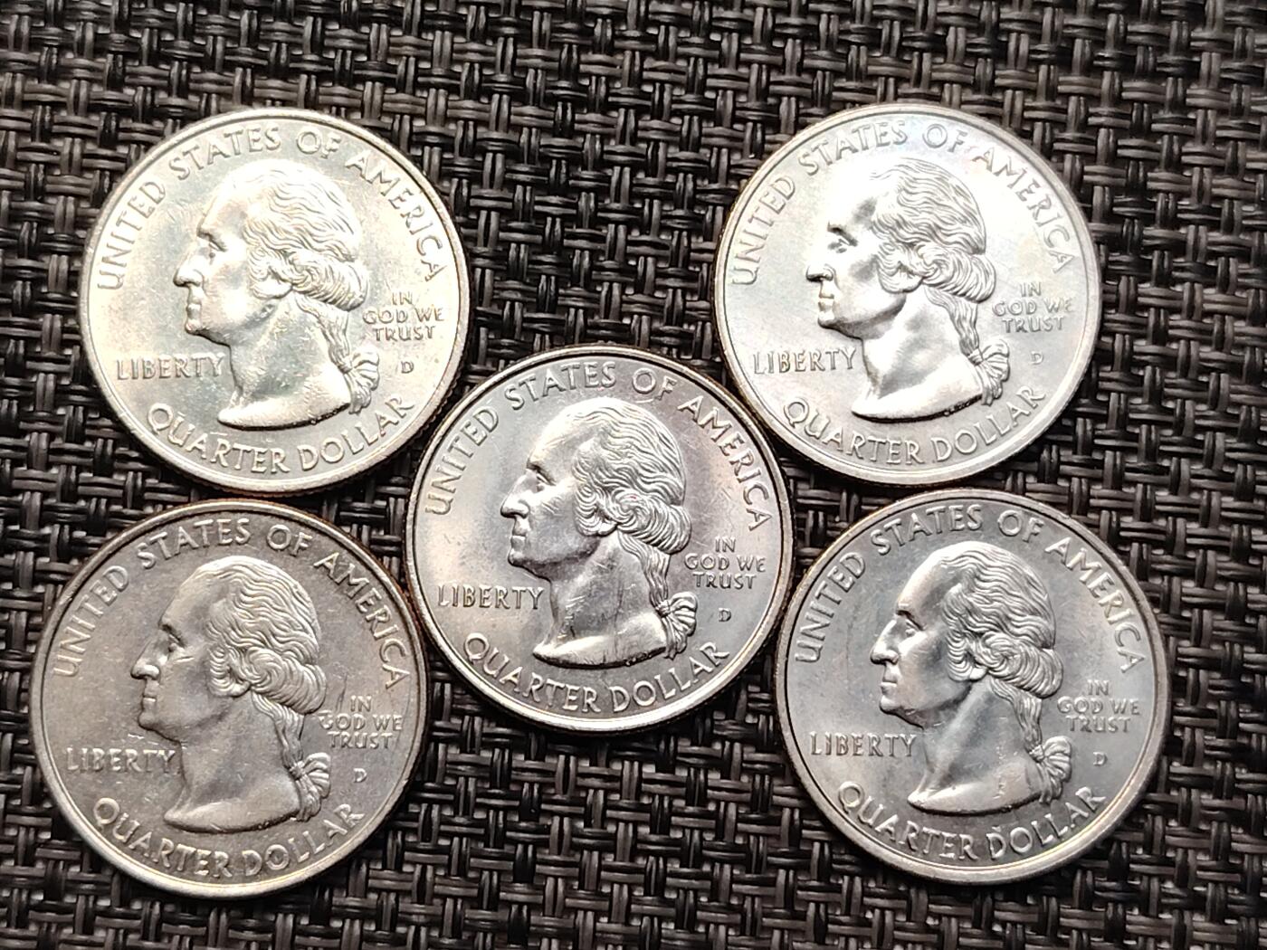 布加迪🐬～世界钱币(上海)🌾第 264 期 /  各国套币和散币 美国🇺🇸洲币 1999年 25分 5枚 原卷拆出未流通品相