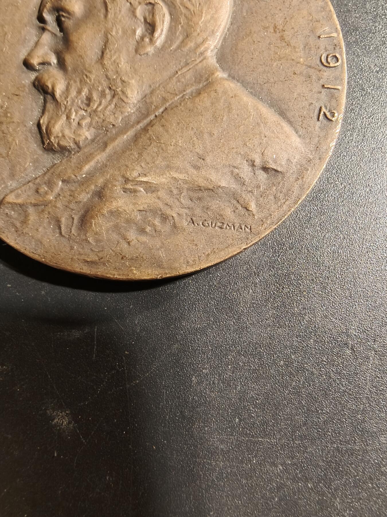 老王徽章第169期 法国联合航运公司“亨利·庞加莱”号客轮大铜章     正面为法国著名数学家、理论物理学家亨利庞加莱       直径50mm.     重量61.4g