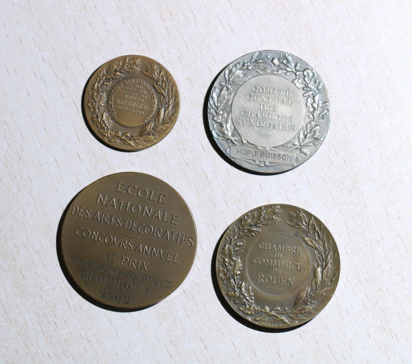 大猫徽章拍卖 第284期 法国玛丽安娜铜章一组4枚，大中小、铜镀银全尺寸。