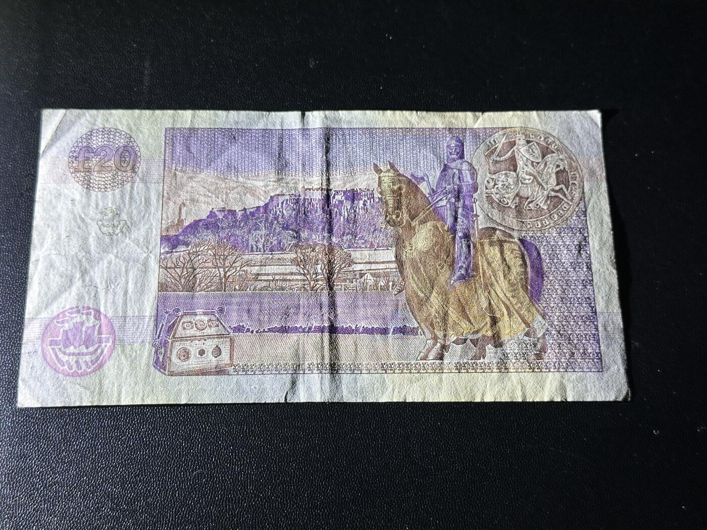 《外钞收藏家》第五百九十三期（精品场）（本平台长期征集拍品、欢迎藏友们联系合作） 苏格兰克莱斯戴尔银行20镑 非全新 品相如图 豹子号555