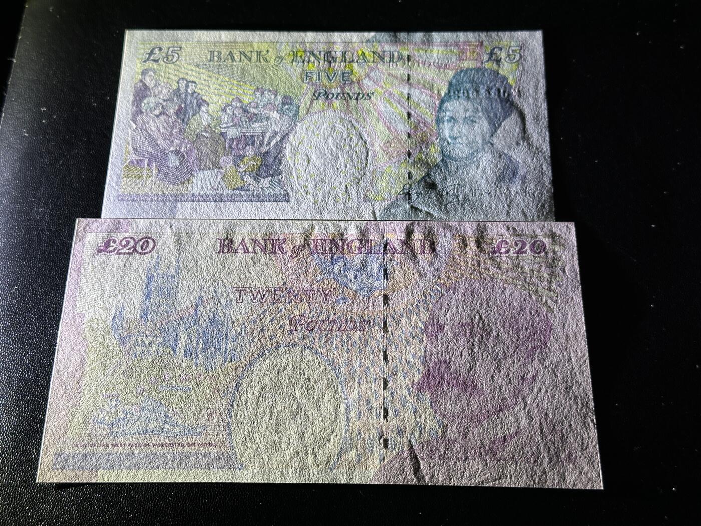 《外钞收藏家》第五百九十三期（精品场）（本平台长期征集拍品、欢迎藏友们联系合作） 英国E序列再版5 全新轻微潮和20镑UNC-