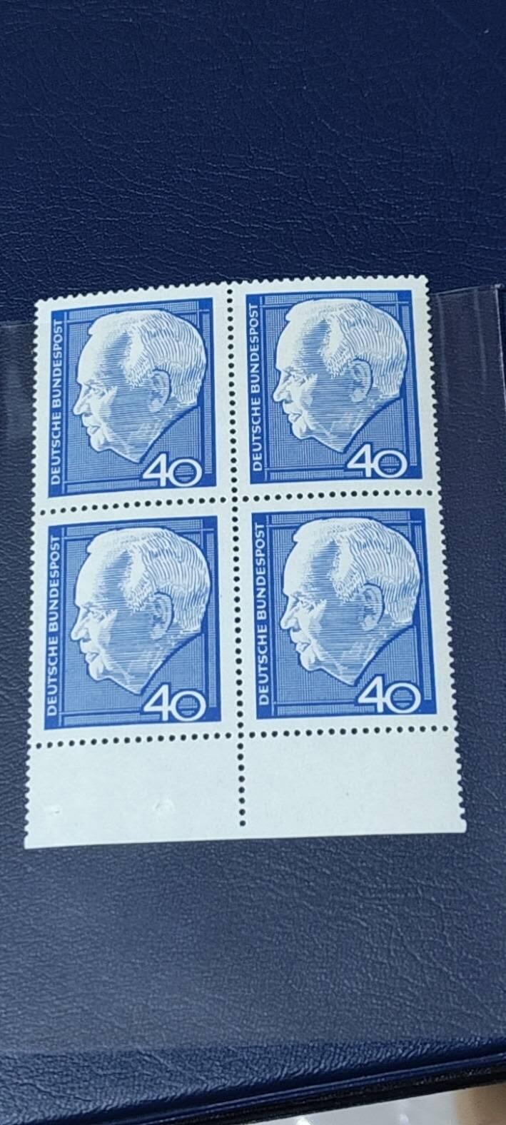 德国邮票专场，都是四方联 德国邮票四方联，1964年发行，吕布克再次当选联邦德国总统，品相如图