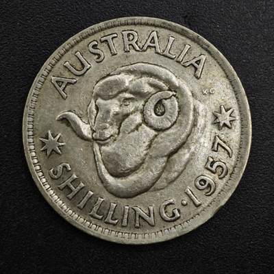 【淘币小摊】实时拍第八百二十五拍   散币场   满百包邮可预留二周 每周一统一发货   - 澳大利亚1957年伊丽莎白二世一先令银币