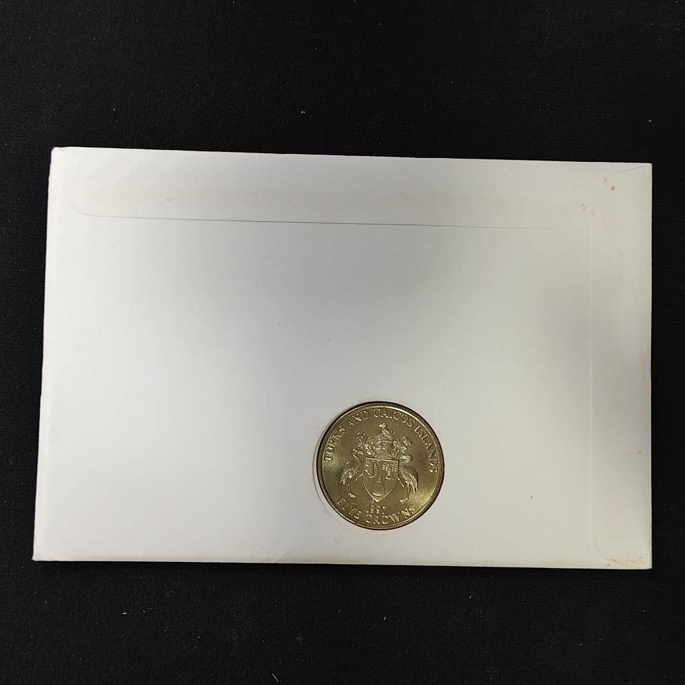 【全场包邮】纯粹捡漏拍485场（免费代拍第22场） 【邮币封】特克斯和凯克斯群岛1997年5克朗女王金婚克朗型纪念币邮币封