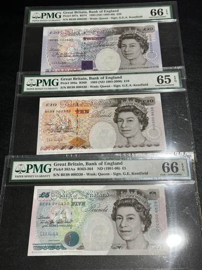 《外钞收藏家》第五百九十三期（精品场）（本平台长期征集拍品、欢迎藏友们联系合作） - 英国E序列5、10、20镑 三张 同签名 同号 百位号330 PMG65、66