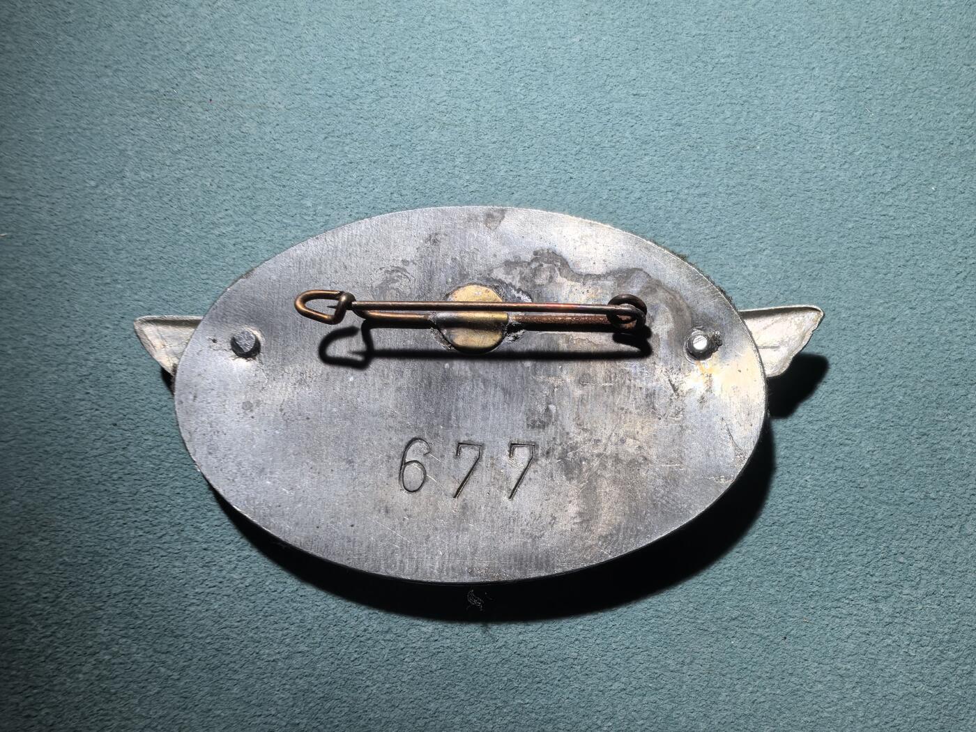 盛世勋华——号角文化勋章邮票专场拍卖第293期 德国（1939）陆军挪威军事管理机构证章 带编号 极为少见 eMedals售价535美元参见图三