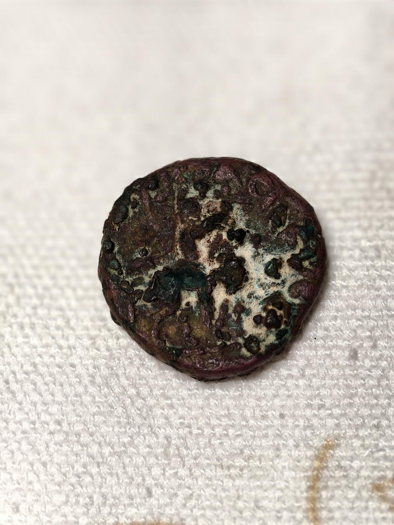 抚柳草堂-首期章牌钱币 限时免佣 满百包邮 放漏专场 贵霜王朝 无名王大铜币稀少高浮雕大头像厚重版 公元1-2世纪 重8.5g 直径约21mm厚约5mm