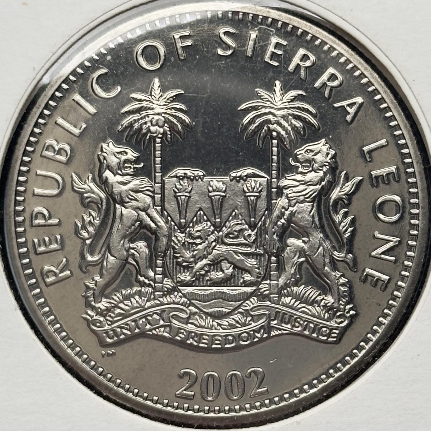 ＜小葵钱铺＞第67期·克朗币·银币场·满200包邮，不寄存·12月15日发货 〈邮币封〉塞拉利昂2002年女王金禧纪念1元克朗型纪念币